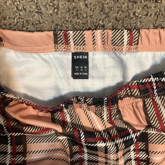 Shein Mini Skirt - Picture 3 of 3